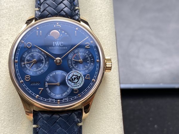 IWC　レプリカ（APSファクトリー）ポルトギーゼ・パーペチュアル・カレンダーIW504504 ブルー　ゴールド　スーパーコピー最高峰