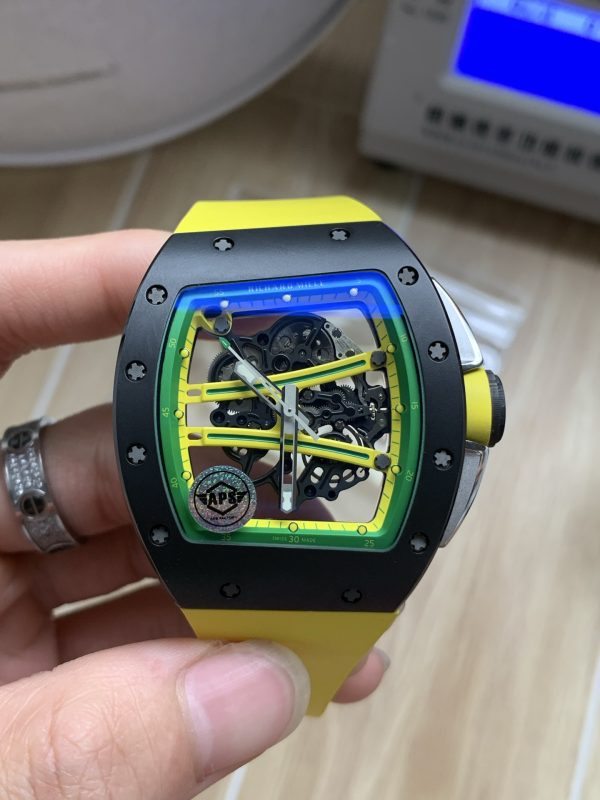 リシャール・ミル レプリカ（APSファクトリー） RM61-01 ヨハン・ブレイク　ブラックTZPセラミック/NTPTカーボン　グリーン/イエロー　イエローストラップ スーパーコピー最高峰