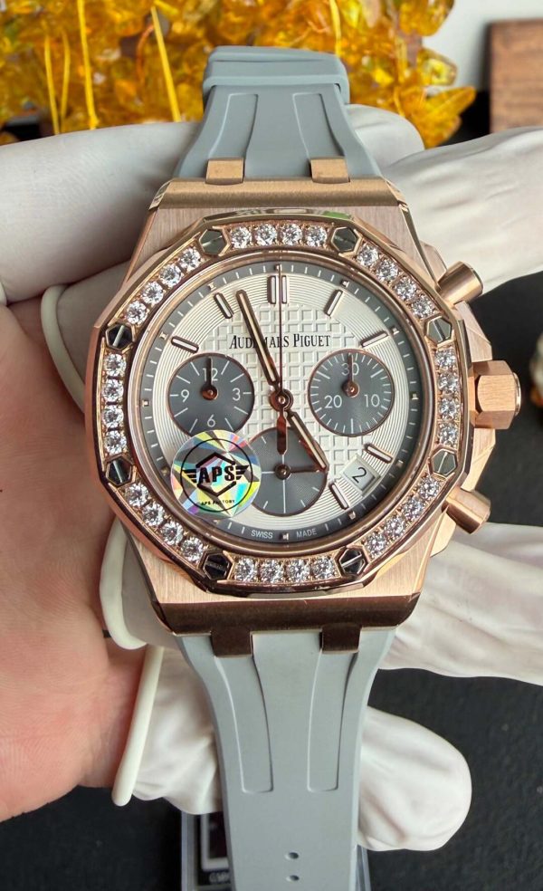 オーデマピゲ レプリカ（APSファクトリー） ロイヤルオーク・クロノグラフ 26231OR 37mm ローズゴールド スーパーコピー最高峰